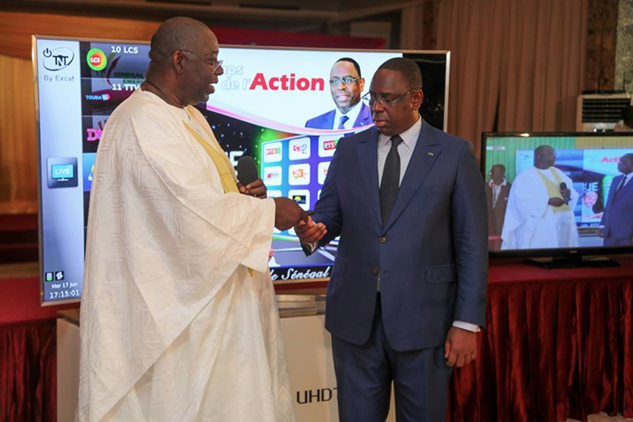 TNT au Senegal - Le President Macky SALL donne le Top Depart 1